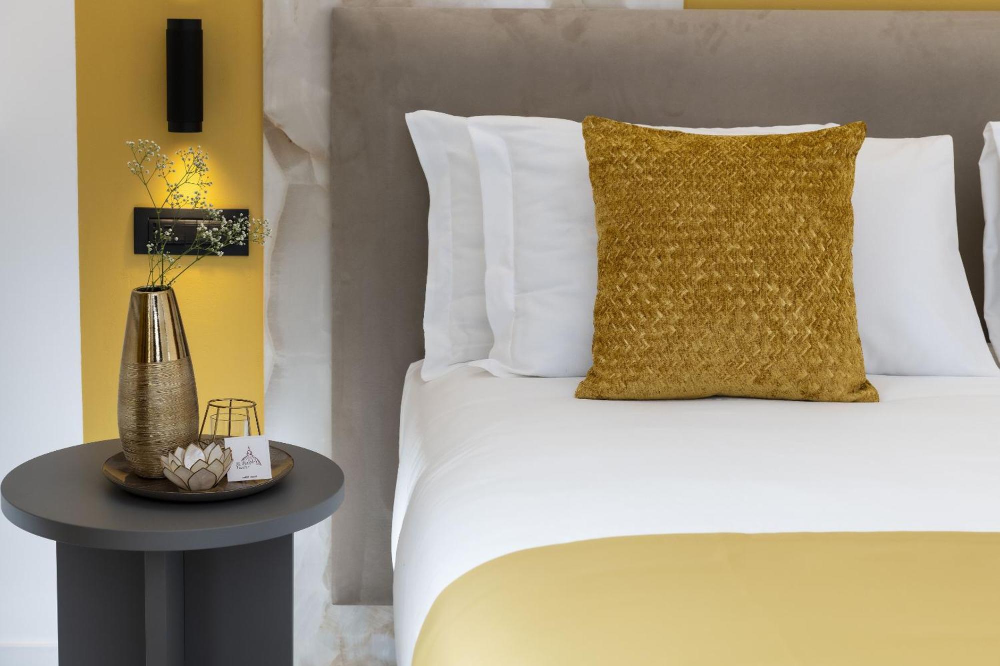 St Peter Twelve Bed & Breakfast Рим Екстериор снимка