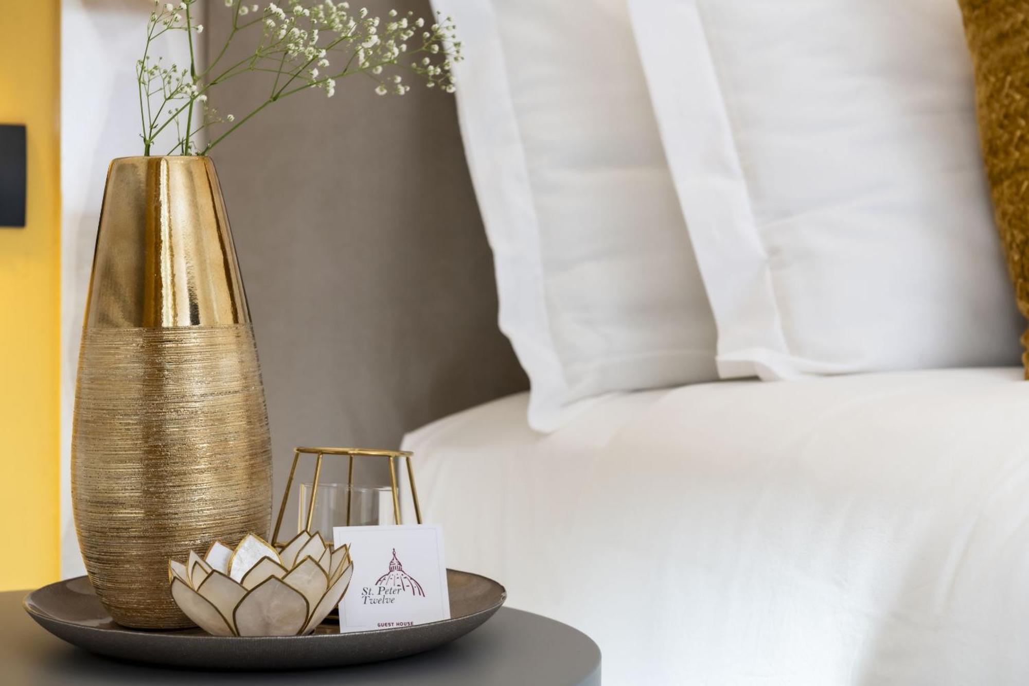 St Peter Twelve Bed & Breakfast Рим Екстериор снимка